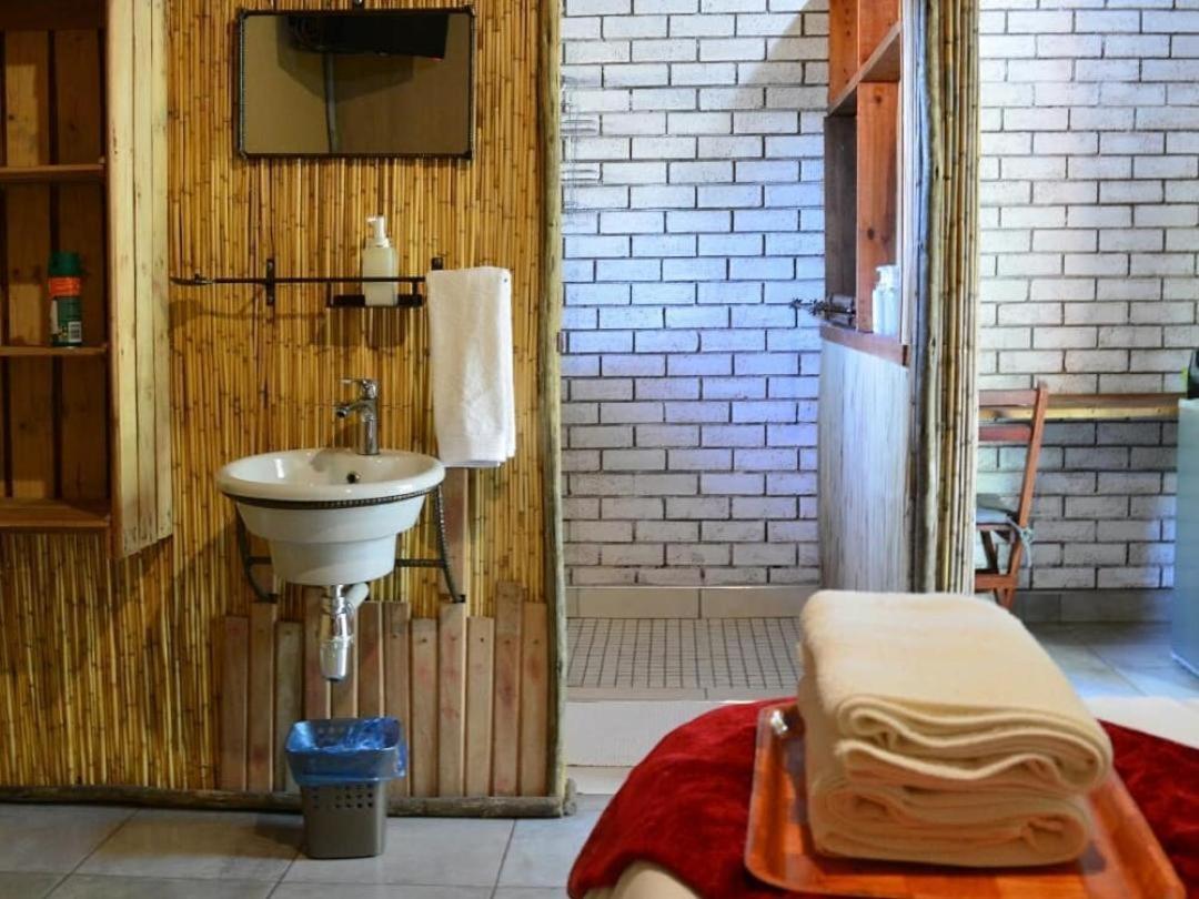 Nxabii Cottages Kasane Cameră foto